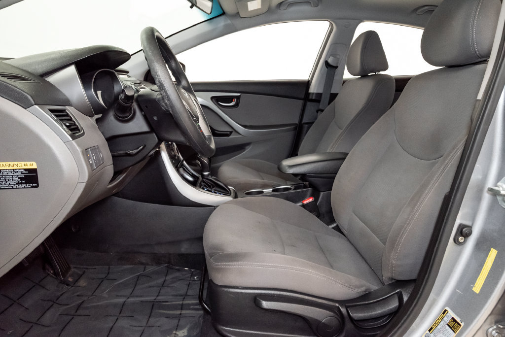 Used 2014 Hyundai Elantra SE w/ Option Group 02 FWD image 11