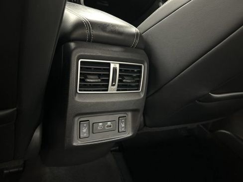 Used 2023 Nissan Maxima SL FWD image 23