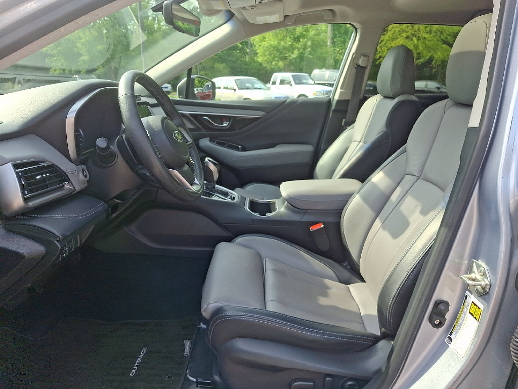 Used 2020 Subaru Outback Limited AWD/4WD image 13