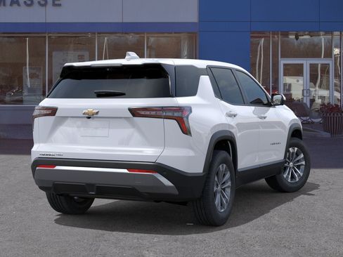 New 2026 Chevrolet Equinox LT w/ Safety and Technology Package AWD/4WD image 4