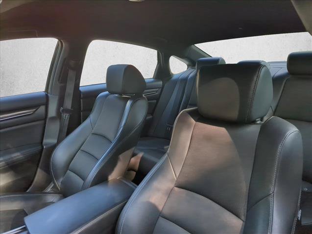 Used 2022 Honda Accord Sport image 12