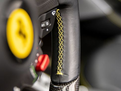 Used 2019 Ferrari Portofino RWD image 26