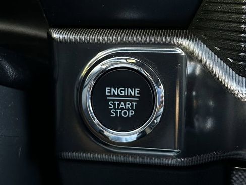 Used 2024 Ford F150 Platinum w/ Equipment Group 702A High AWD/4WD image 27