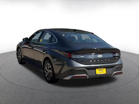 Used 2026 Hyundai Sonata Blue FWD image 11