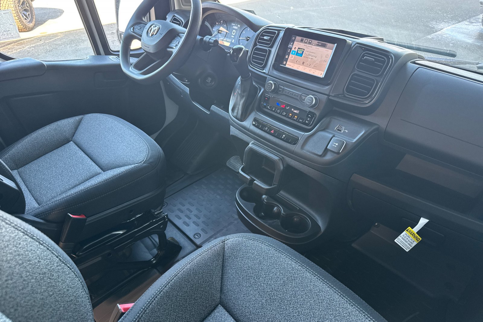 New 2026 RAM ProMaster 1500 w/ Convenience Group FWD image 13