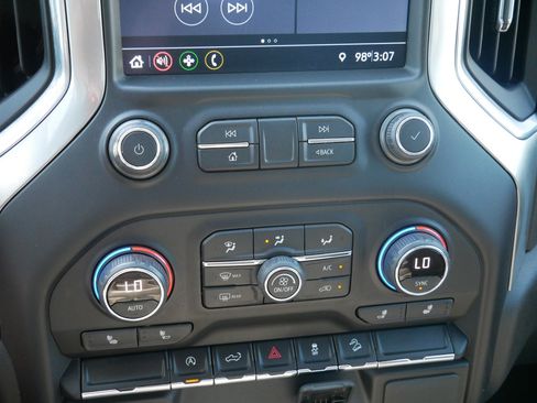 Used 2021 Chevrolet Silverado 1500 RST AWD/4WD image 20