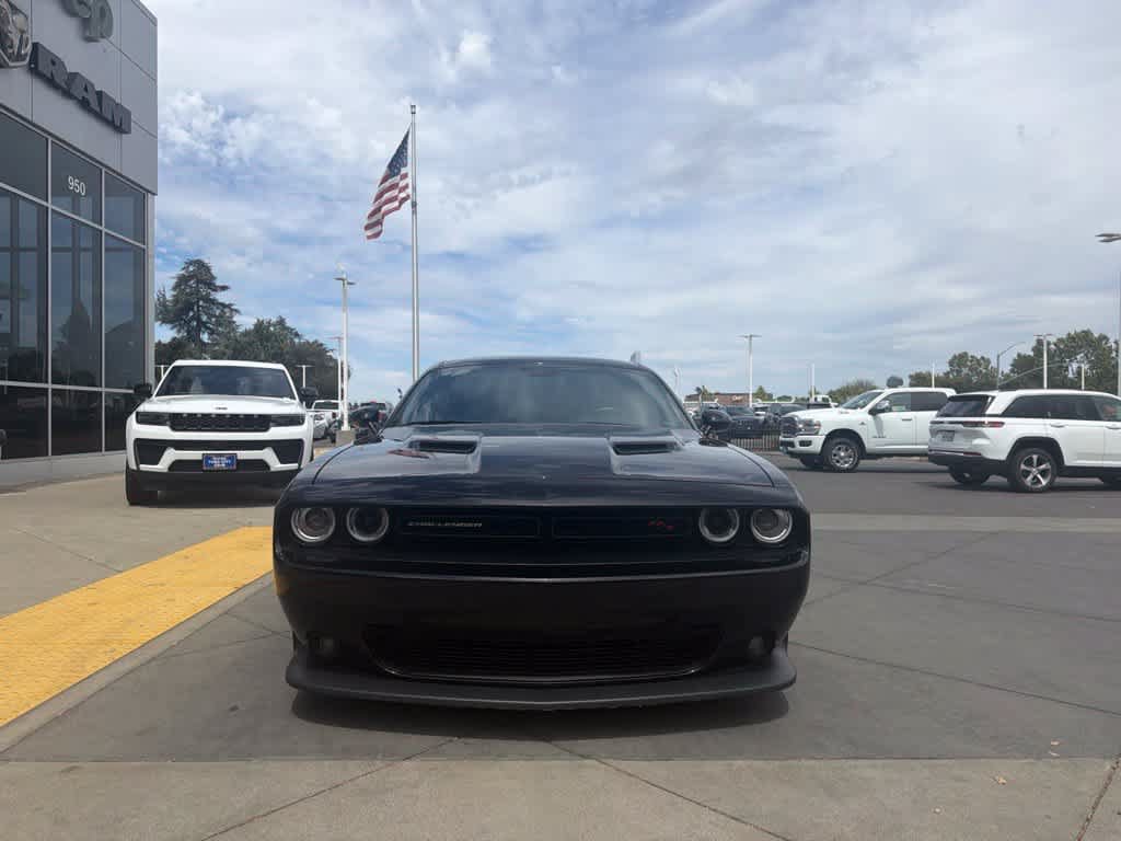 Used 2018 Dodge Challenger R/T Scat Pack w/ Leather Interior Group RWD image 7