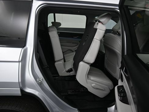 Used 2021 Jeep Grand Cherokee L Overland w/ MOPAR Finishing Package AWD/4WD image 52