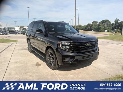 New 2026 Ford Expedition Platinum w/ Stealth Appearance Package