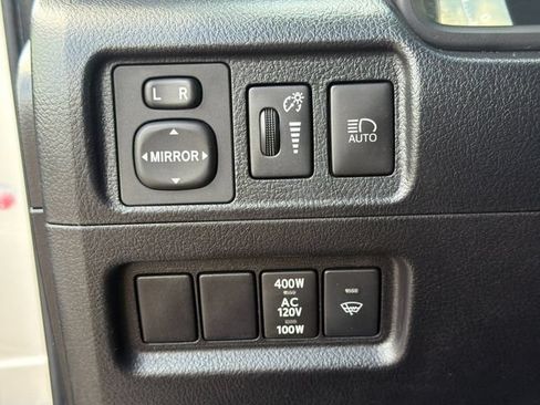 Used 2022 Toyota 4Runner SR5 RWD image 28