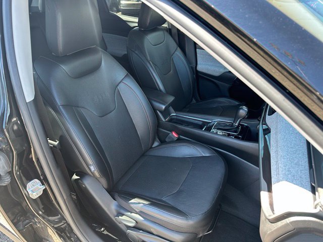 Used 2022 Jeep Compass Latitude w/ Sun and Sound Group AWD/4WD image 11