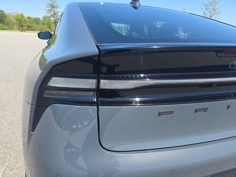 Used 2024 Toyota Prius Prime image 34