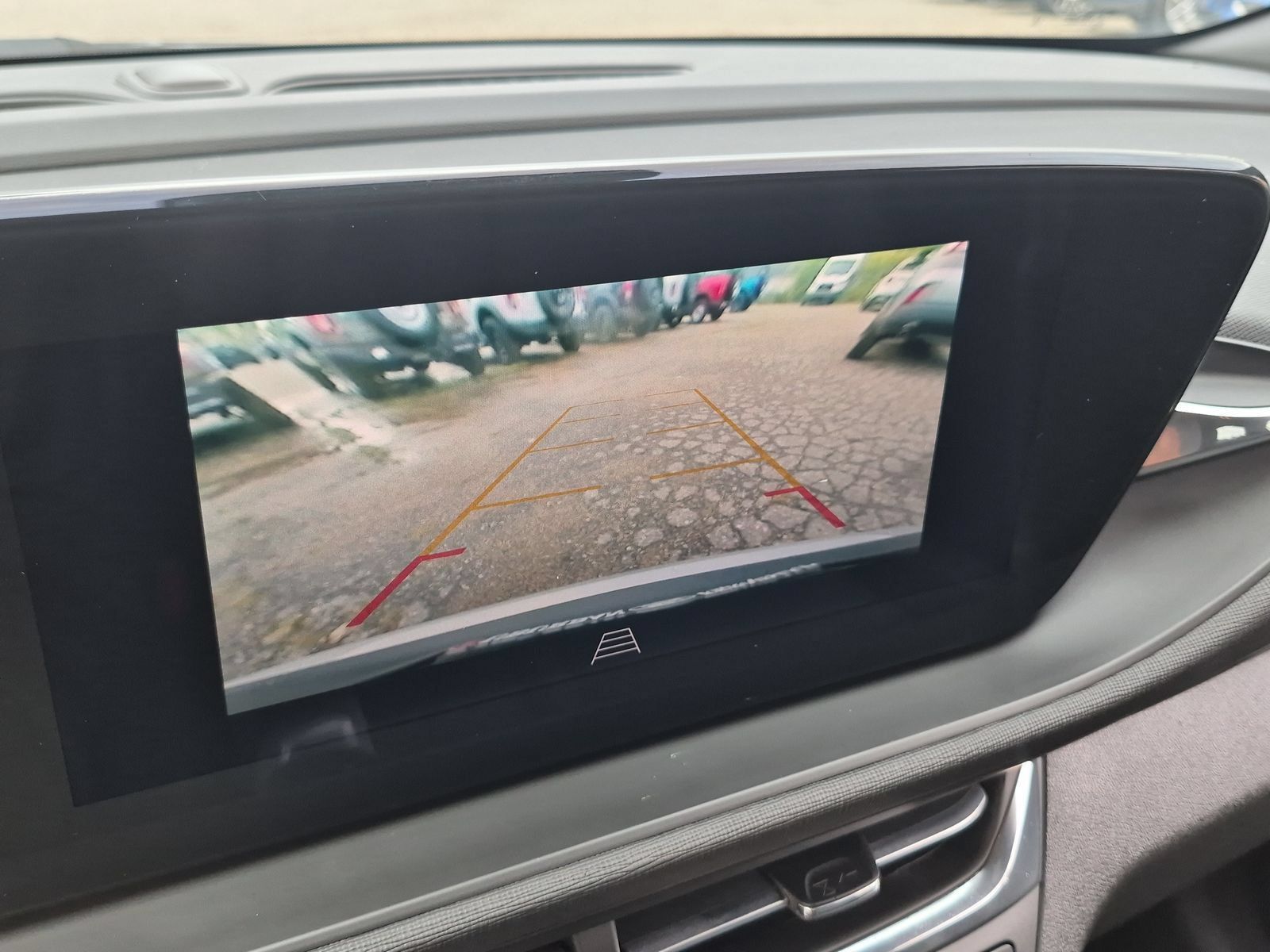 Used 2026 Buick Envista Preferred FWD image 27