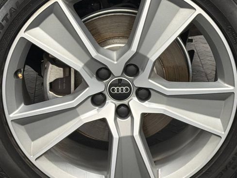 Used 2025 Audi Q5 2.0T Premium AWD/4WD image 5
