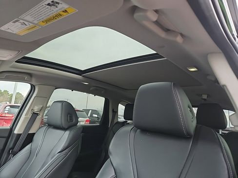 Used 2023 Acura MDX FWD w/ Technology Package image 17