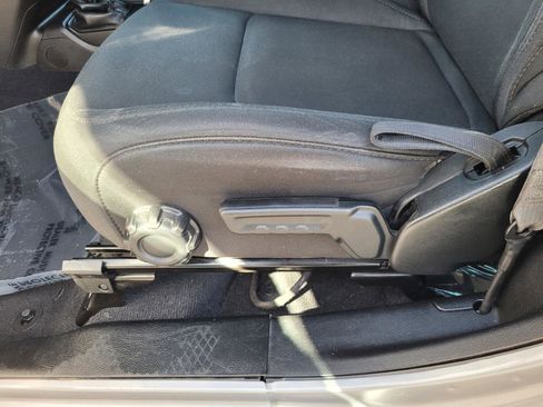 Used 2019 Jeep Wrangler Sport AWD/4WD image 21