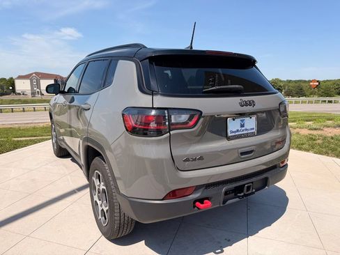 Used 2022 Jeep Compass Trailhawk w/ Trailhawk Elite Group AWD/4WD image 5