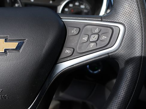 Used 2022 Chevrolet Equinox LS w/ LS Convenience Package image 34