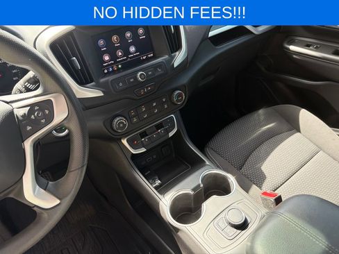Used 2022 GMC Terrain SLE w/ LPO, Floor Liner Package FWD image 22
