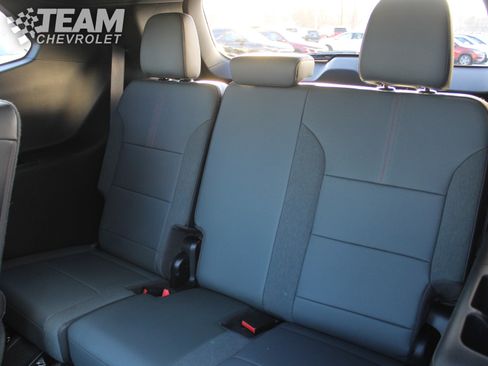 Certified 2024 GMC Acadia AT4 w/ Super Cruise Package image 23