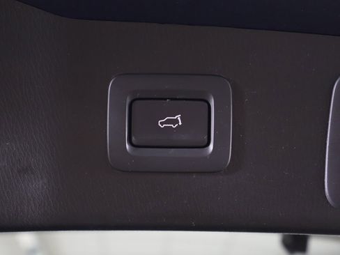 Used 2022 MAZDA CX-5 Signature image 25