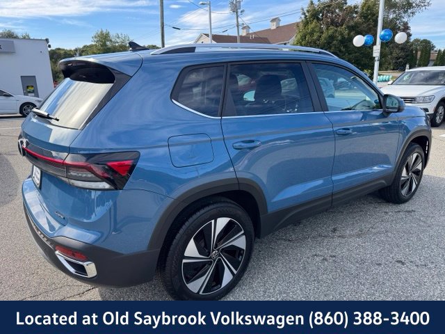 Certified 2026 Volkswagen Taos SE AWD/4WD image 5