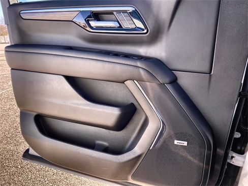 New 2026 Chevrolet Tahoe LT w/ Comfort Package image 22