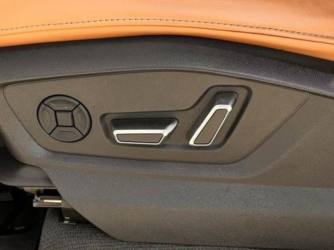 Used 2023 Audi RS Q8 image 25