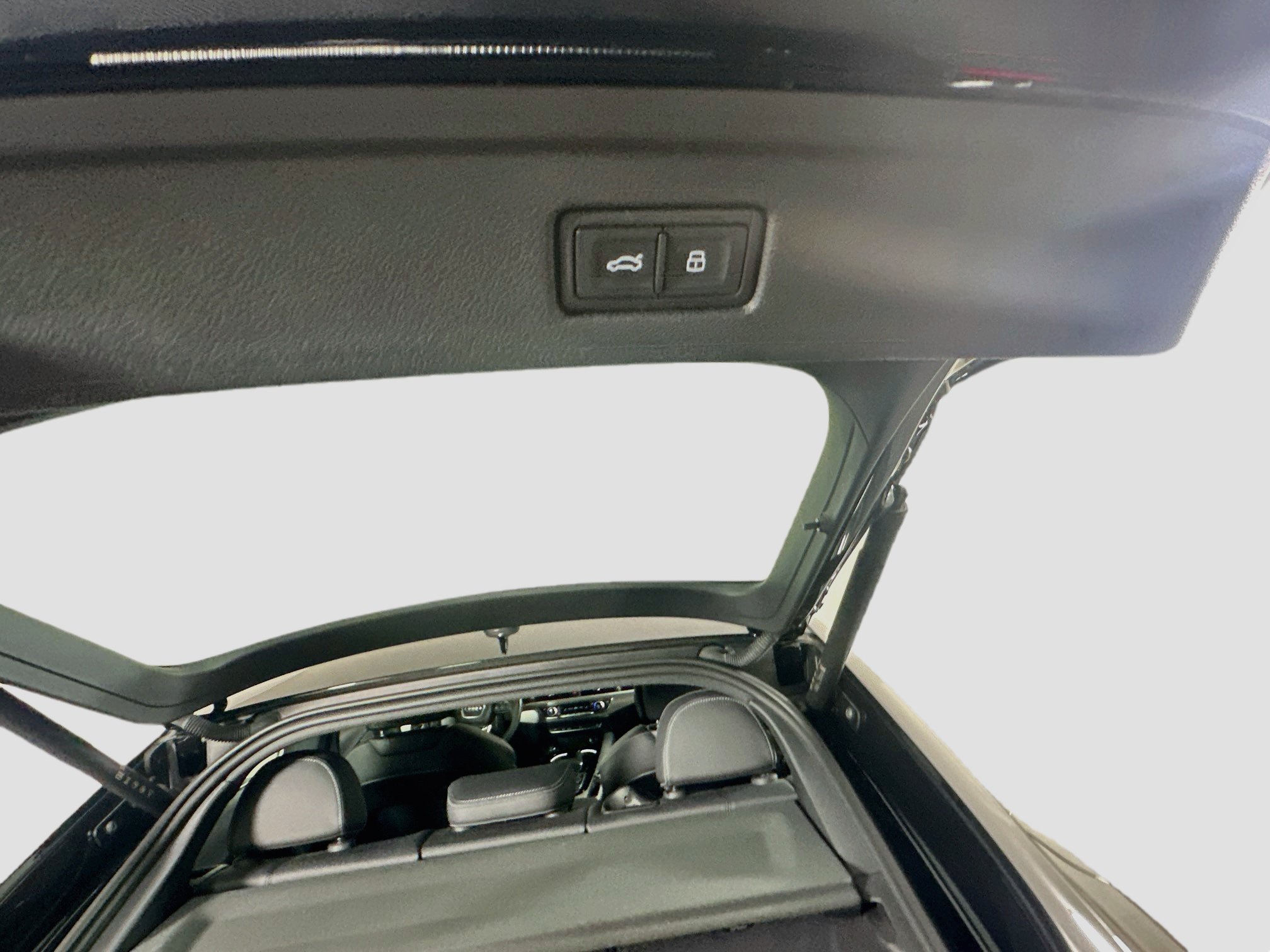 Used 2025 Audi A5 2.0T Premium AWD/4WD image 30
