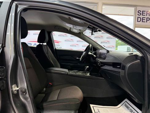 Used 2026 Nissan Sentra SR w/ Floor Mat Package FWD image 59