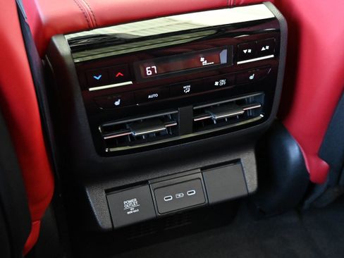 Used 2025 Acura MDX Type S AWD/4WD image 33