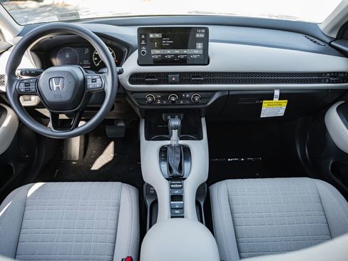 New 2026 Honda HR-V LX image 15