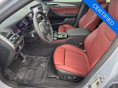 Used 2025 BMW X4 xDrive30i w/ M Sport Package AWD/4WD image 9