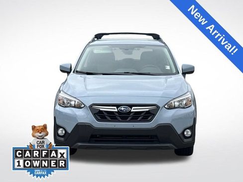 Used 2023 Subaru Crosstrek 2.0i Premium AWD/4WD image 3