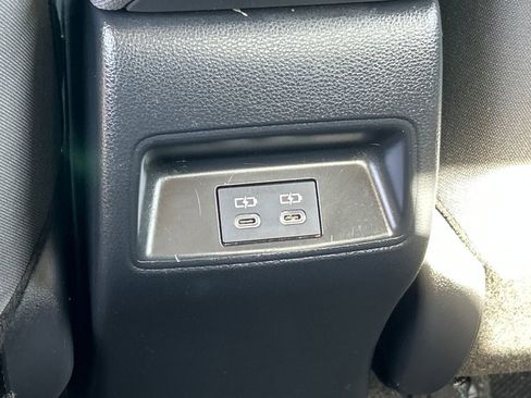 Used 2024 Toyota Corolla LE image 18