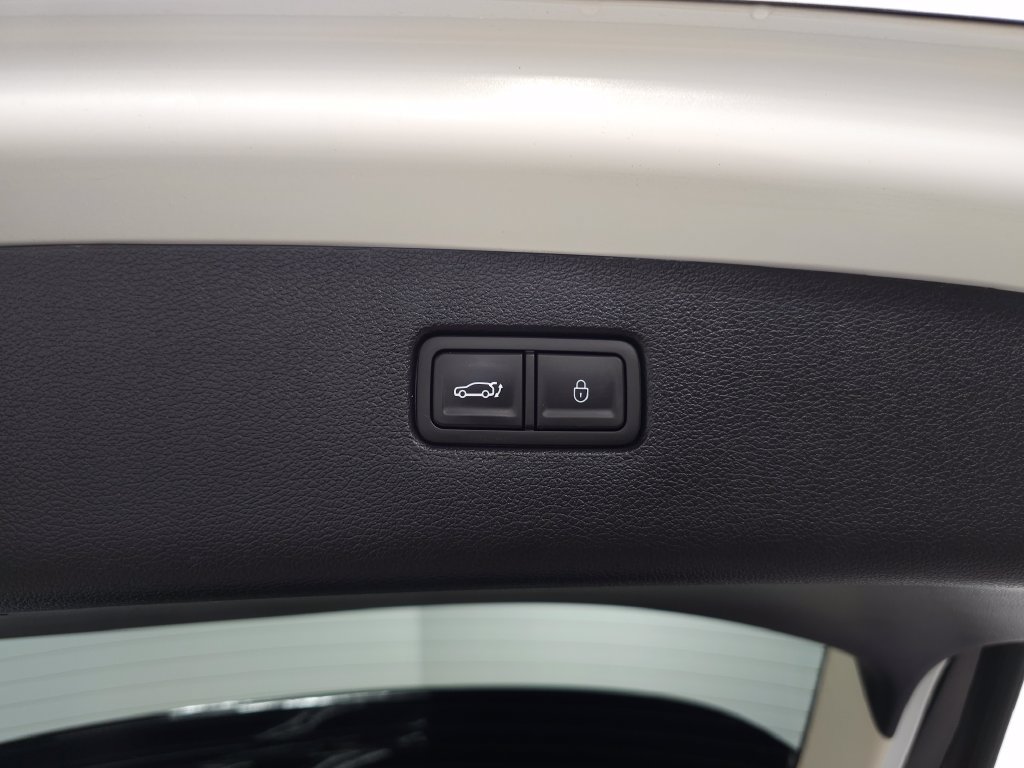 Used 2024 Genesis GV80 3.5T w/ Prestige Package AWD/4WD image 10
