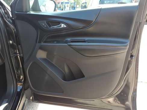 Used 2019 Chevrolet Equinox Premier FWD image 28