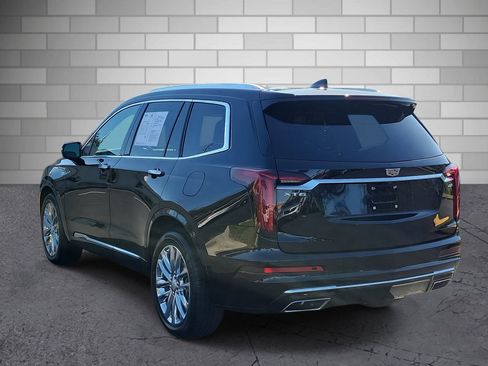 Certified 2023 Cadillac XT6 Premium Luxury image 3