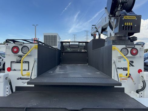 New 2026 Ford F550 4x4 SuperCab Super Duty image 16