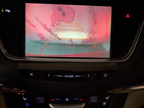 Used 2017 Cadillac XT5 Premium Luxury w/ Advanced Security Package FWD image 27