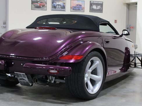 Used 1999 Plymouth Prowler RWD image 26