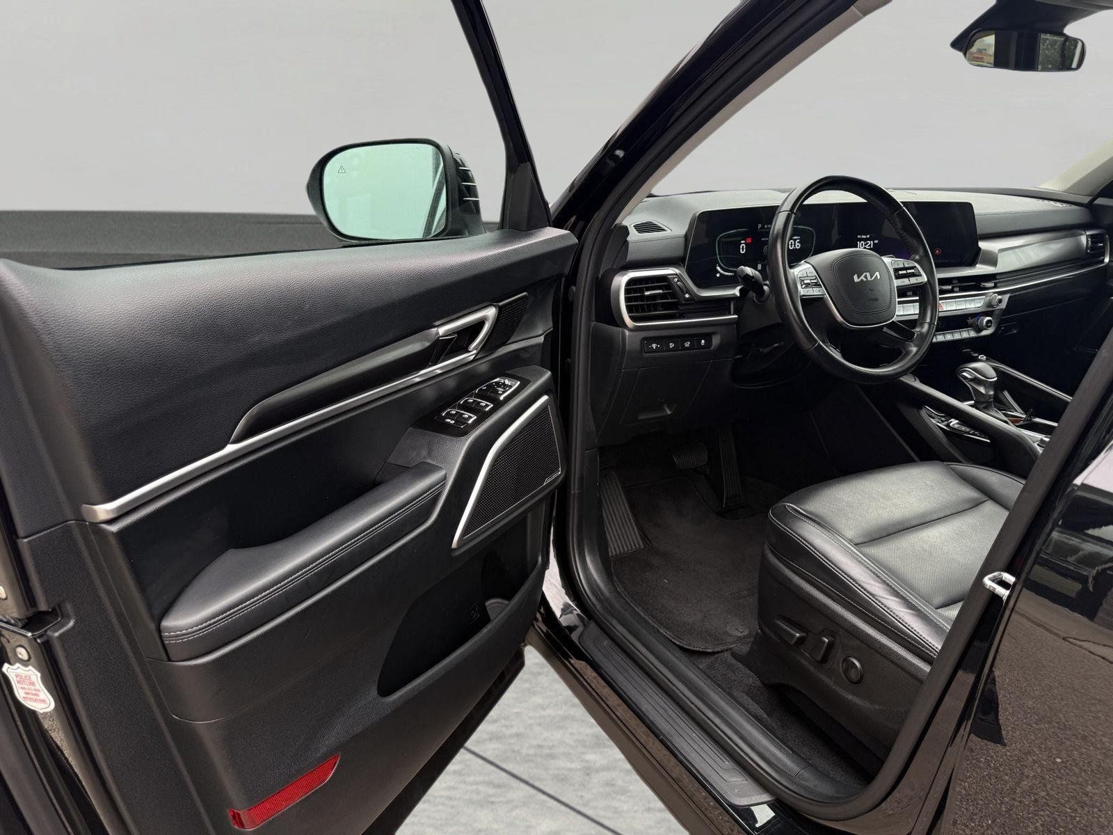 Used 2025 Kia Telluride S AWD/4WD image 20