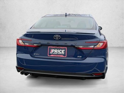 Used 2026 Toyota Camry SE image 6