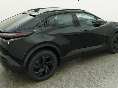 New 2026 Toyota C-HR AWD/4WD image 14