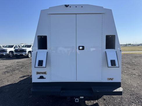 New 2025 Chevrolet Express 3500 w/ Power Convenience Package image 4