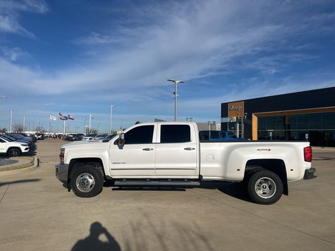 Used 2019 Chevrolet Silverado 3500 LTZ w/ Duramax Plus Package image 2