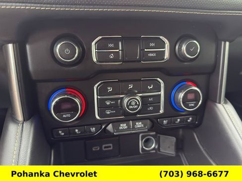 Used 2021 Chevrolet Tahoe Premier w/ Premium Package AWD/4WD image 15