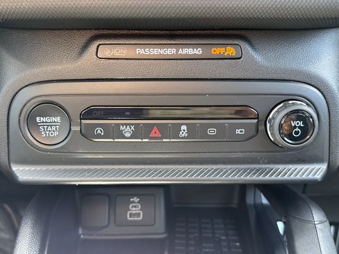 Certified 2025 Ford Bronco Sport Big Bend AWD/4WD image 22