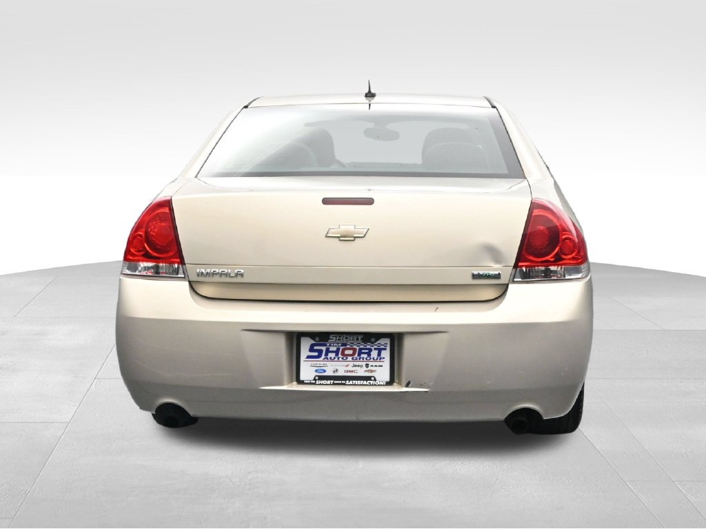 Used 2012 Chevrolet Impala LS FWD image 4