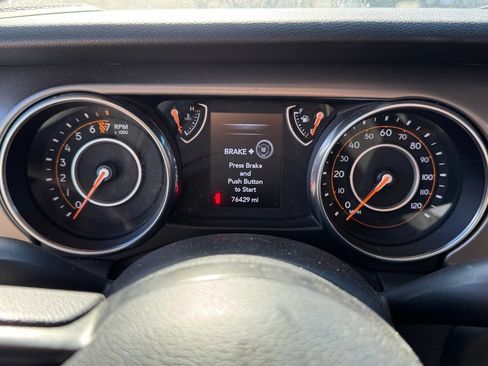Used 2018 Jeep Wrangler Sport AWD/4WD image 24